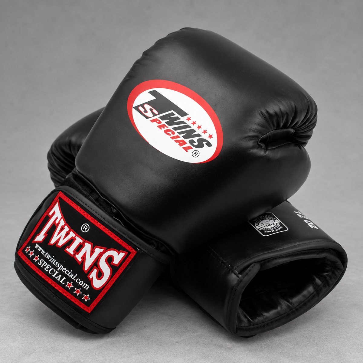 COPY Twins Gloves for Boxing, Kickboxing and MMA