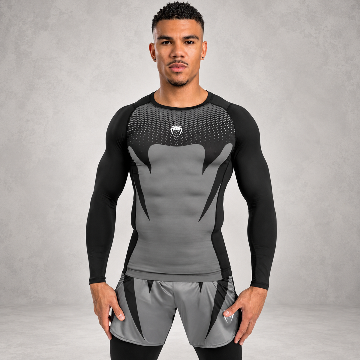 Venum UFC compression suit, MMA and Kickboxing training suit, anti-abrasion clothing